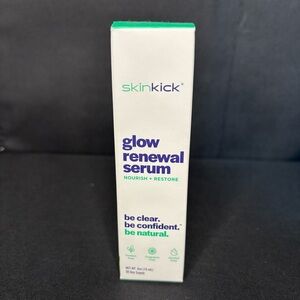 Glow Renewal Serum - Green and White